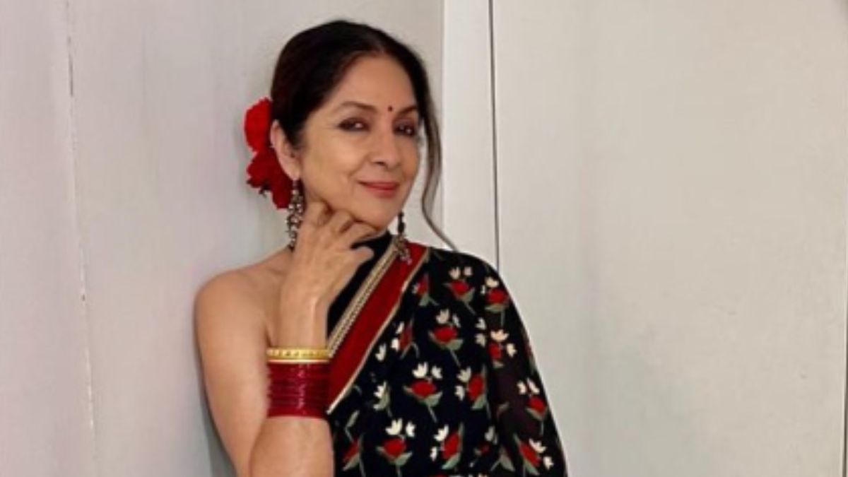 neena-gupta-shares-a-throwback-photograph-from-her-simple-wedding-see-pic